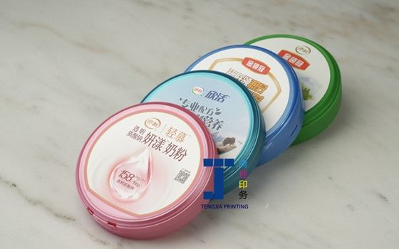 耐久性のある表面仕上げとユニークな形状のための光り輝く丸い形状のラベル